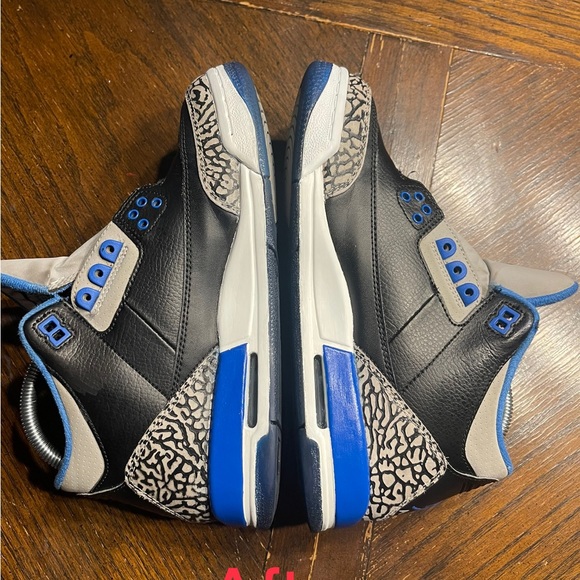 Restoration Jordan 3 Sport Blue - Picture 5 of 5